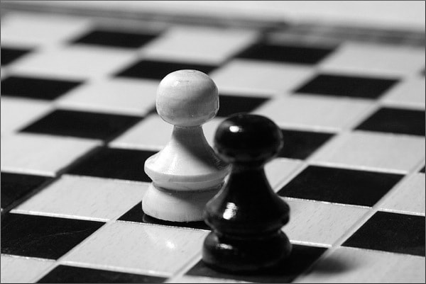 Conflict chess
